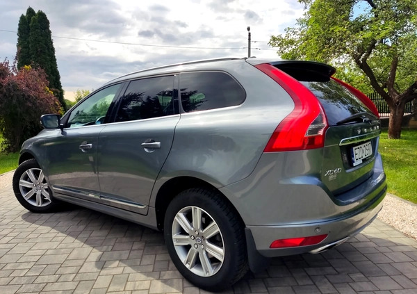 Volvo XC 60 cena 110700 przebieg: 92855, rok produkcji 2016 z Wasilków małe 781